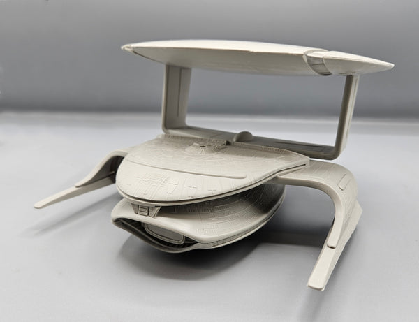Nebula Class Conversion Kit USS PHOENIX Variant (opaque non-lightable) - 1:1400